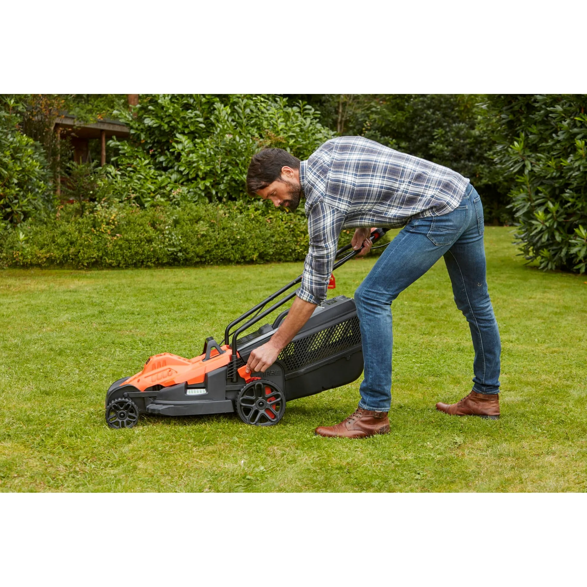 BLACK+DECKER Rasaerba a filo 1800W 42cm Bike