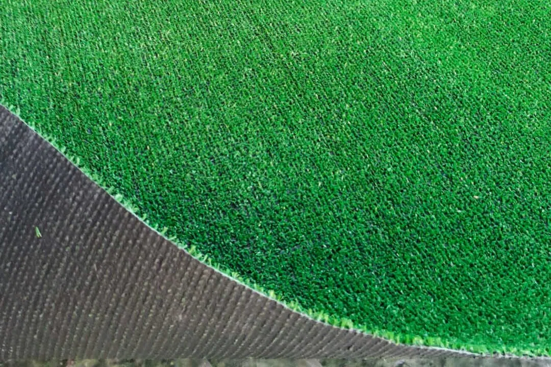 Erba Sintetica - Verde 01 - Spessore 7 mm - Larghezza 100x2500cm - Lunghezza al Metro