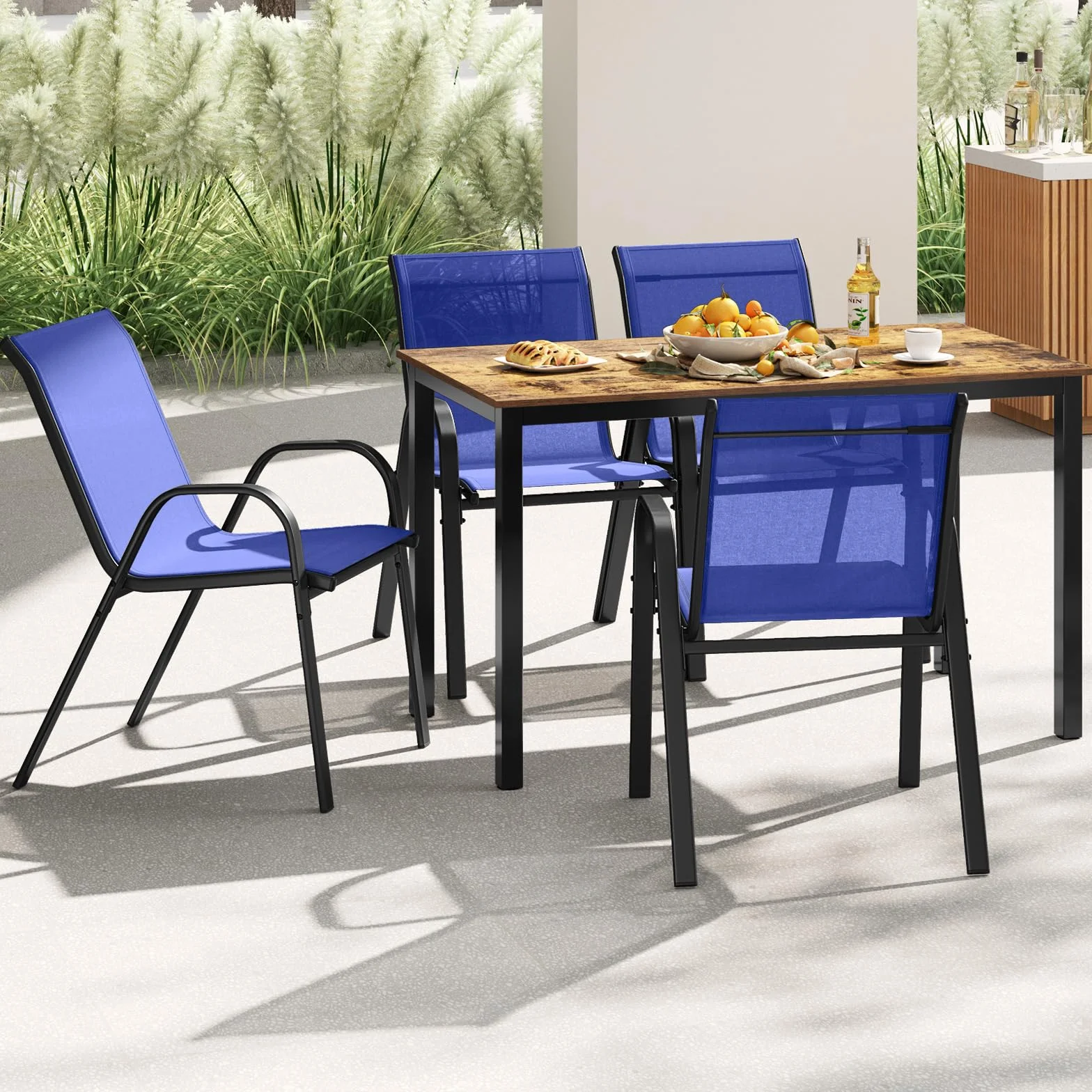 GYMAX Set di 2/4 Sedie da Giardino Impilabili con Tessuto Resistente alle Intemperie, Poltroncine da Esterno in Metallo per Giardino, Cortile, Portata 150 kg, 56 x 70 x 84 cm (Blu, 4 Pezzi)