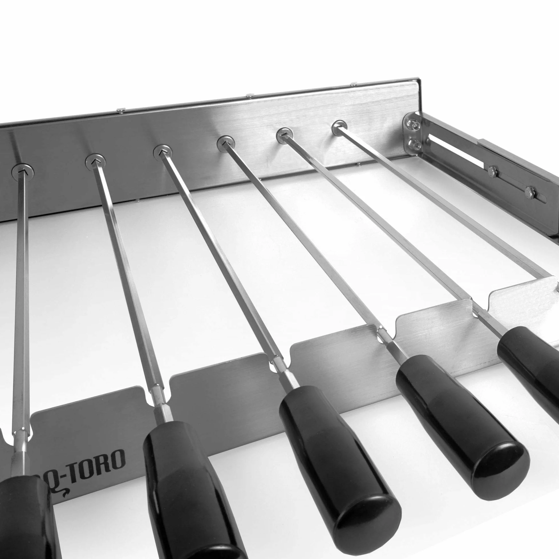 BBQ-Toro Girarrosto elettrico in acciaio inox con 10 spiedi e motore | Dimensioni regolabili (Larg.) 58 x (P) 26-40 cm | con spina per la corrente e USB