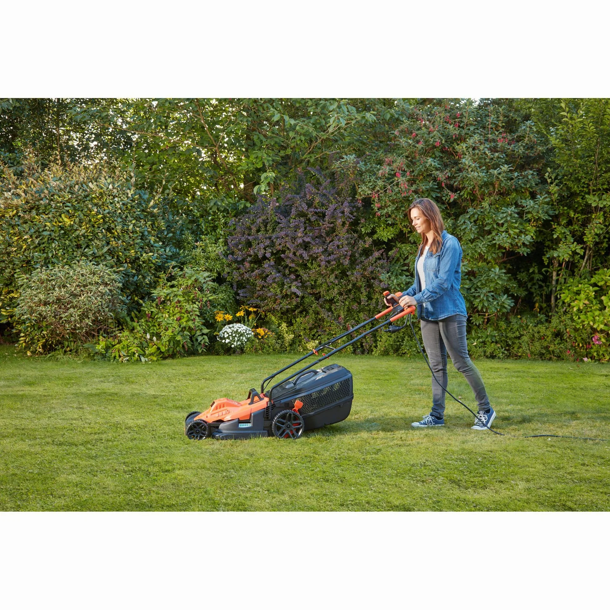 BLACK+DECKER Rasaerba a filo 1800W 42cm Bike