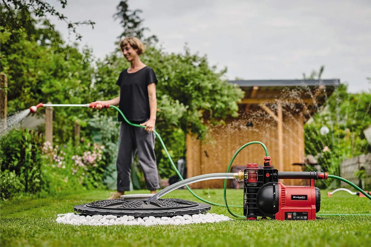 Einhell GE-GP 1145 ECO Pompa autoadescante (1100 W, portata max 4500 L/h, prevalenza 48 m, altezza aspirazione max 8m, pressione max 4,8 bar, indicatore di riempimento, prefiltro)