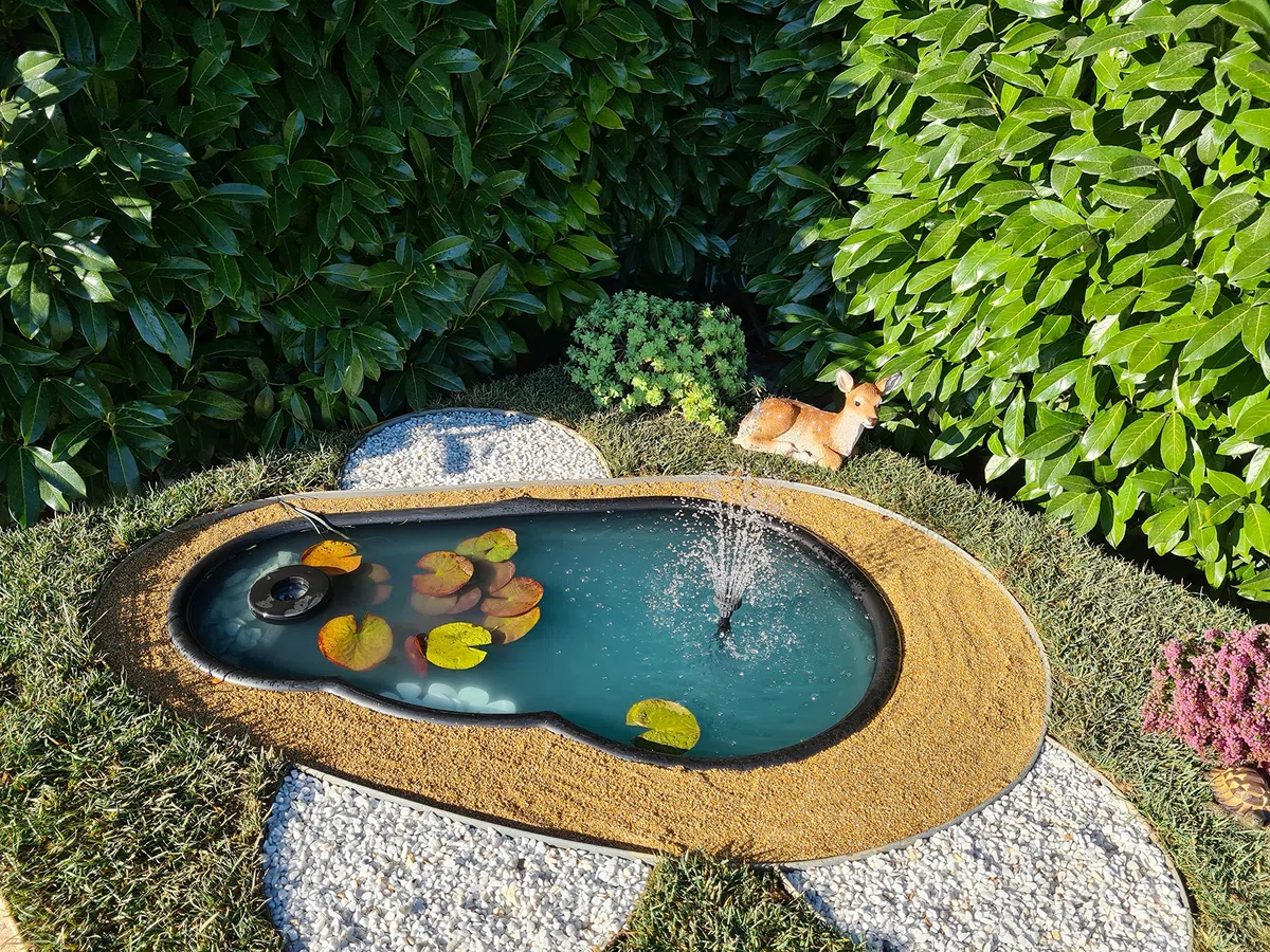 Giardini d'Acqua Laghetto da Giardino Nero MOD Vico Lt 300 Stagno Preformato Nero Vasca Piante Pesci Koi DIY