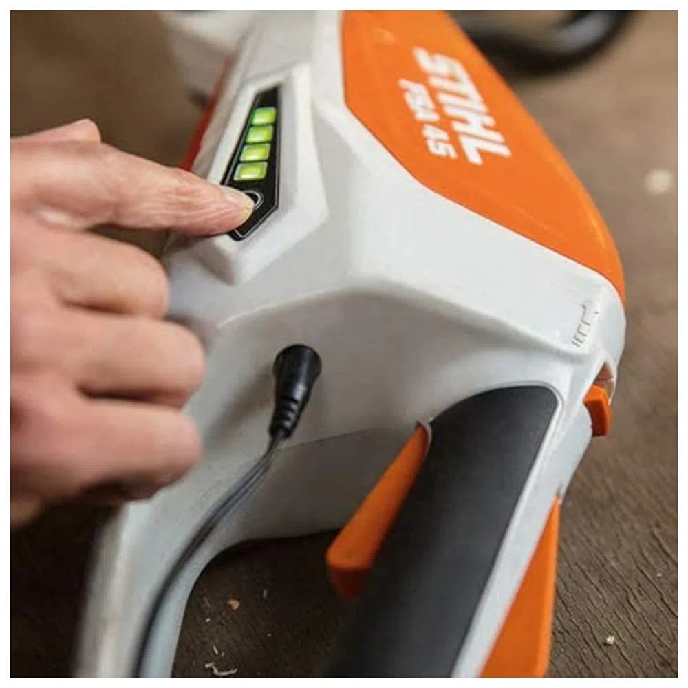 Stihl, Decespugliatore a batteria FSA 45