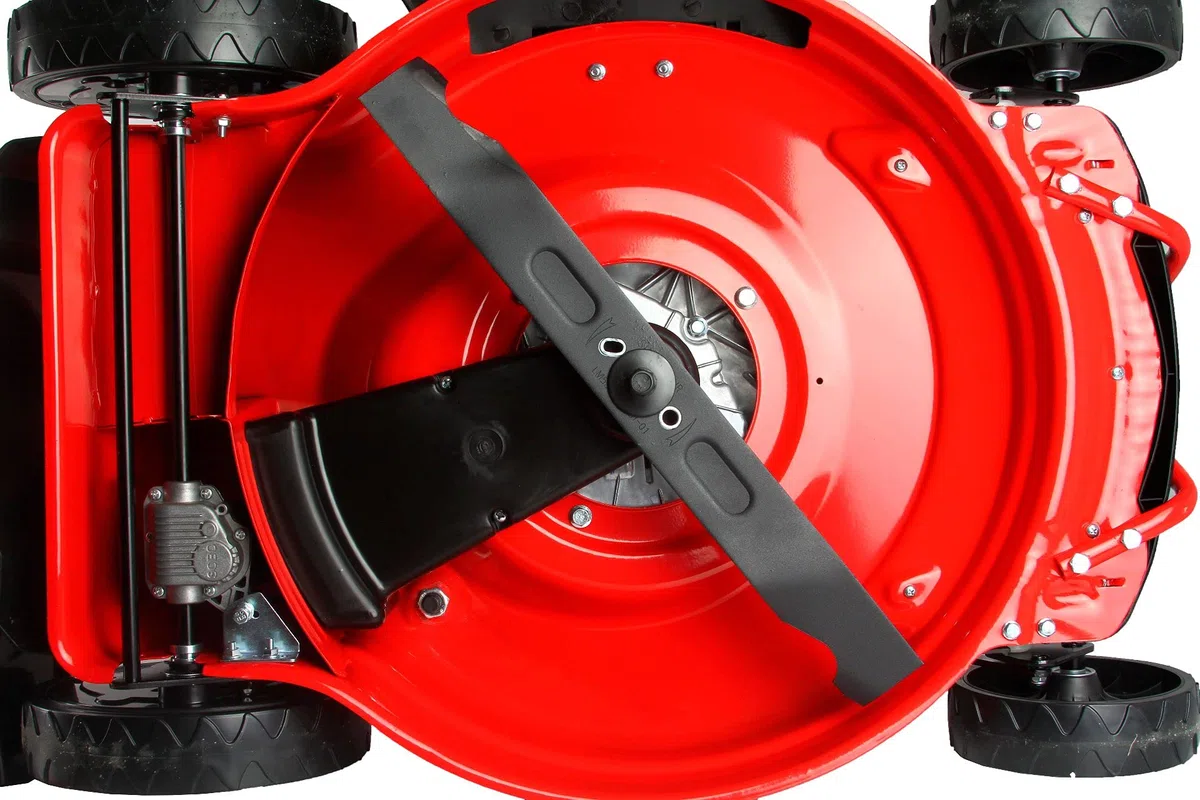 Tosaerba rasaerba a scoppio 173cc Benzina 4.35 CV 3,2KW semovente trazionato area di taglio da 53cm cestino 60 Litri