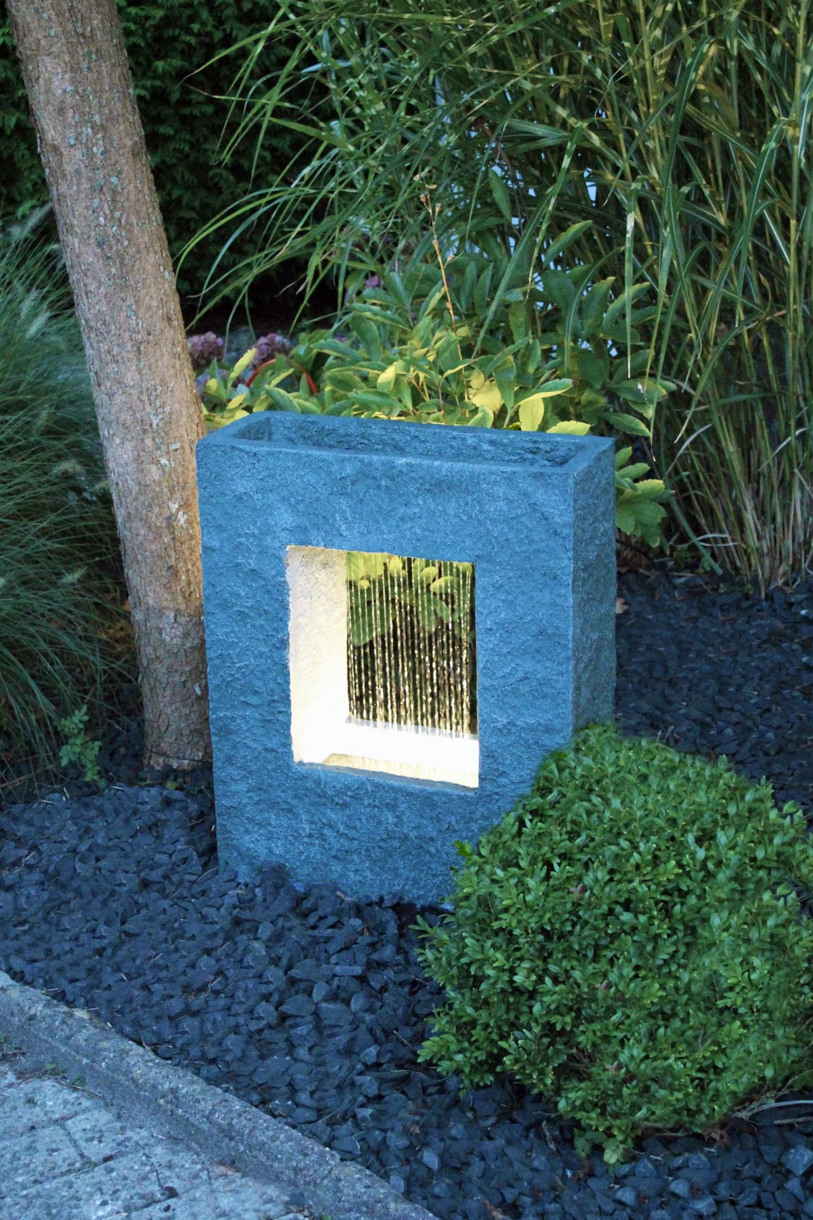 Fontana da giardino con illuminazione a LED 65x53 cm fontana da interno fontana effetto pietra pioggia cascata rettangolare bianco caldo fontana zampillante decorazione da giardino