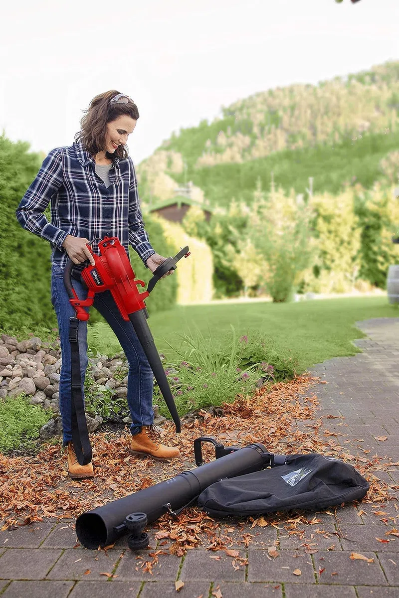 Einhell aspiratore elettrico GC-EL 3000 E (3.000 W, funzione di aspirazione/soffiaggio, regolazione numero di giri, anti-vibrazione, interruttore di sicurezza, sacco di raccolta 45 l)