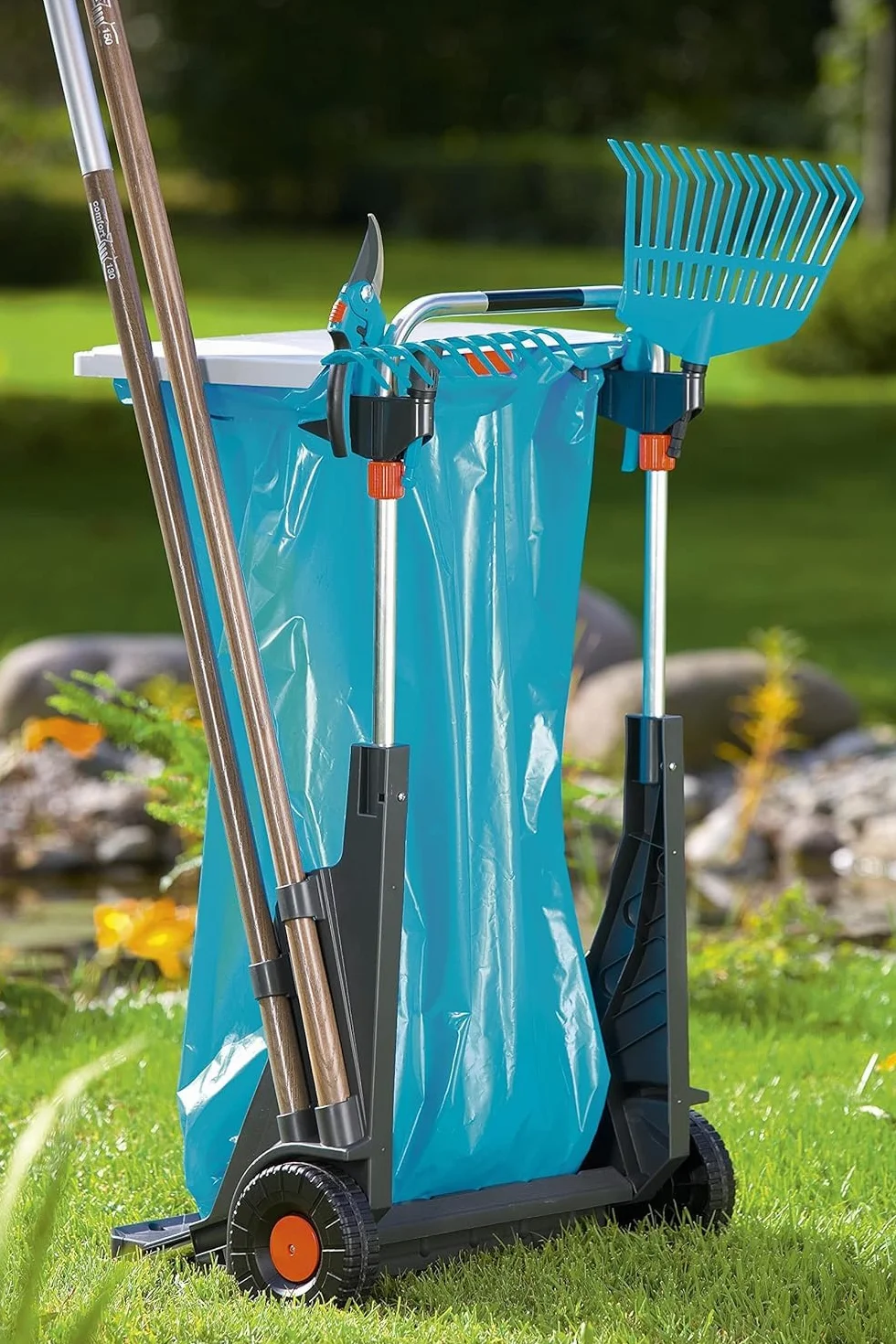 Gardena Eco-Roll: Versatile Carrello di Trasporto per Il Giardino, con carriola per Sacchi Integrata, Ruote per Erba (232-20)
