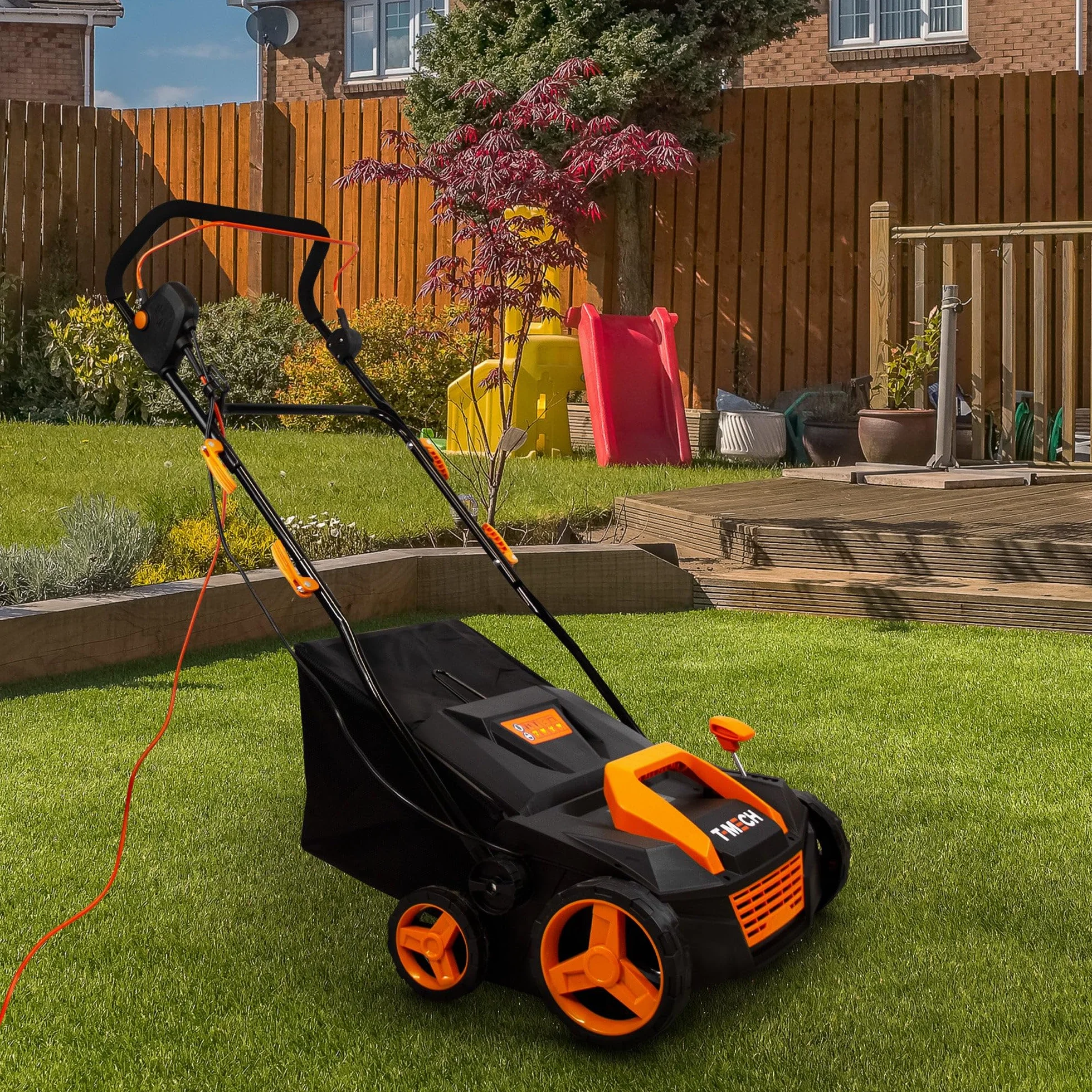 Aspiratore elettrico per erba artificiale Pulitore Spazzatrice di foglie e rami Autonomo con cavo da 12metri 50L sacco di raccolta 5 altezze regolabili 12,2 kg Leggero 3500RPM 1800W