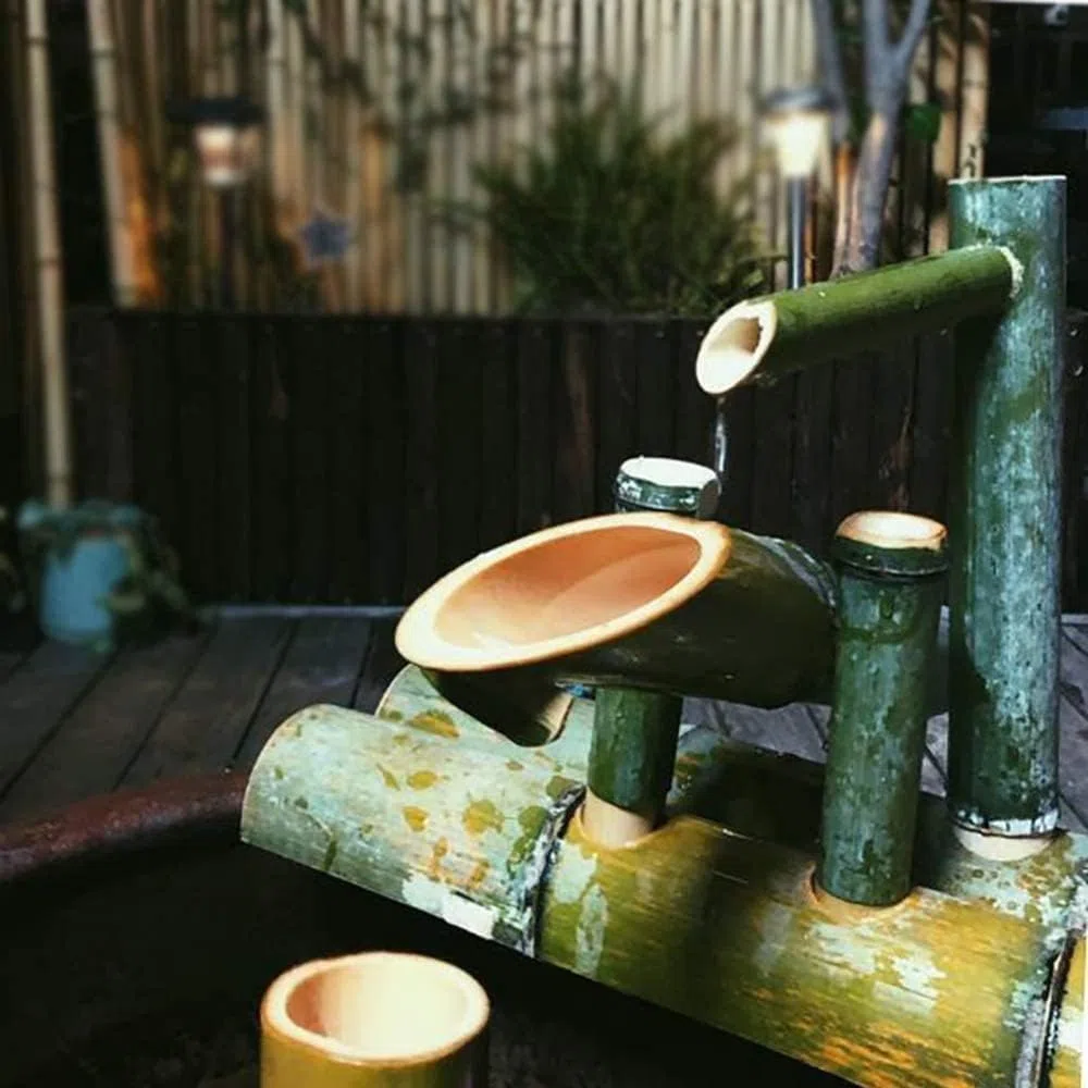 Fontana a Cascata per laghetto da Giardino, Kit Fontana Solare in bambù con Pannello Solare, Fontana in bambù per Esterni per Giardino Giapponese, 100% Fatta a Mano,30CM