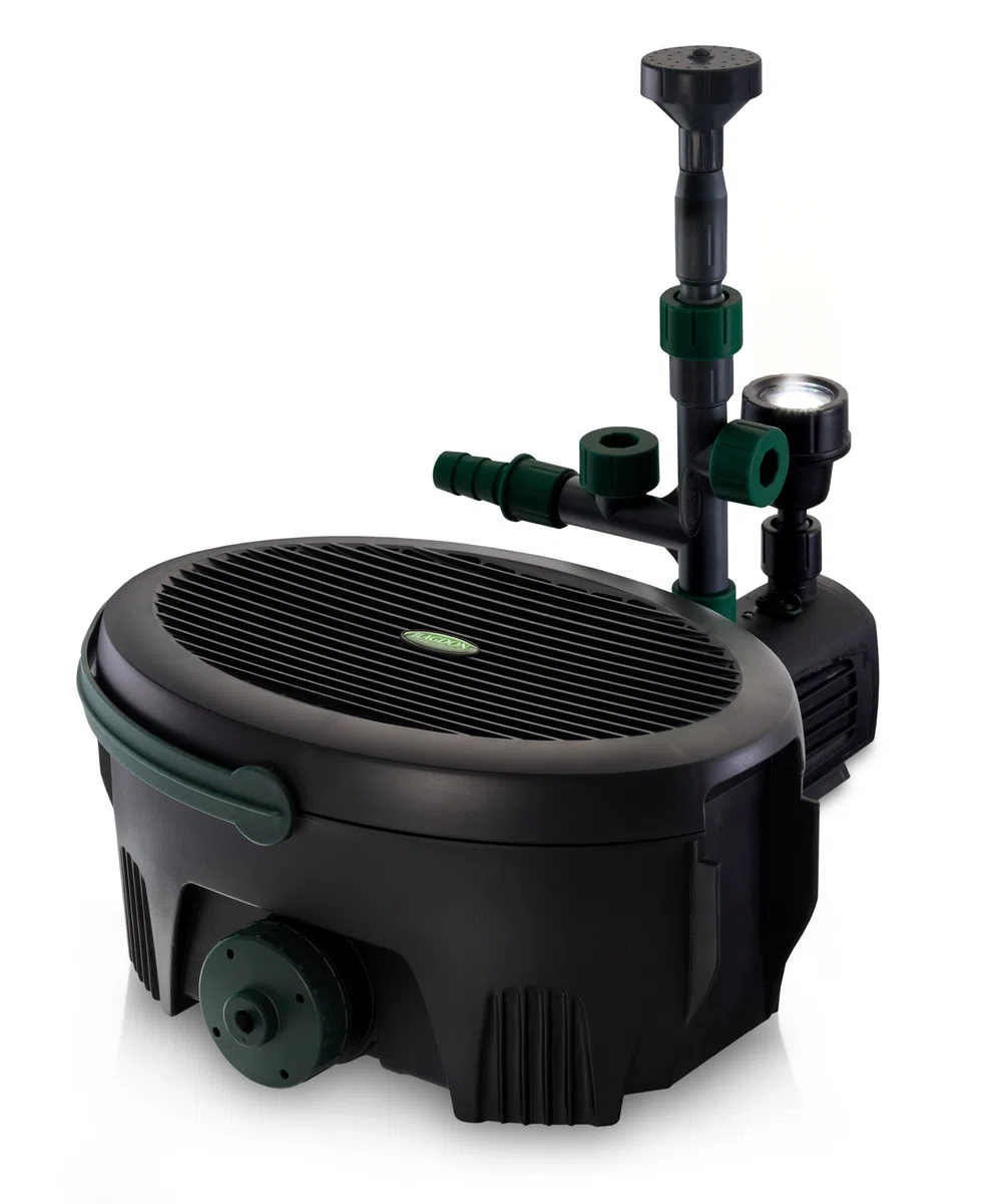 Blagdon Soluzione Inpond 5 in 1 6000 Easy Care per laghetto, pompa e filtro da 26,5 W con chiarificatore UV per il controllo delle alghe e l'acqua pulita, luce a LED, 3 teste di fontana, per laghetti fino a 6.000 l, nero